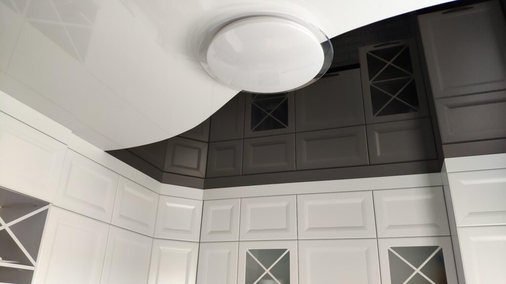 натяжні стелі львів